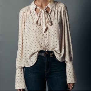 ♥️free people button down long sleeve with bow tie